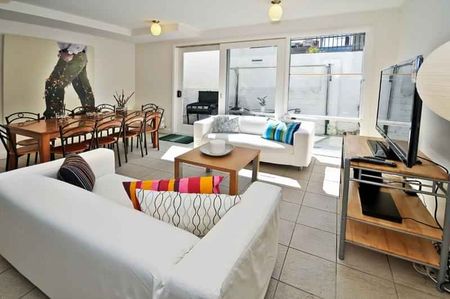 Room 8 (Non Ensuite) - Photo 2