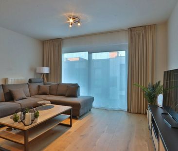 2-slaapkamer appartement met garage in centrum Beveren! - Foto 4