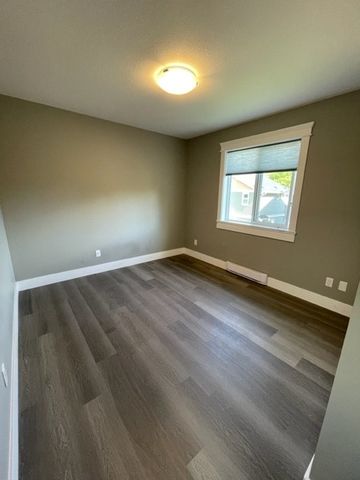 Beautiful 4 bedroom home in South Nanaimo - Photo 3