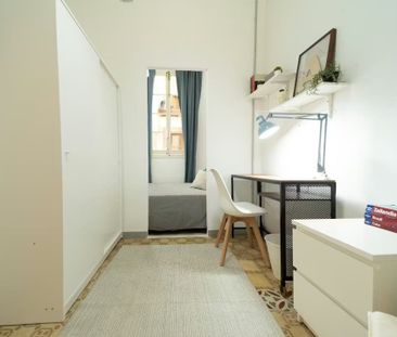 Carrer de la Boqueria, Barcelona, Catalonia 08002 - Photo 4