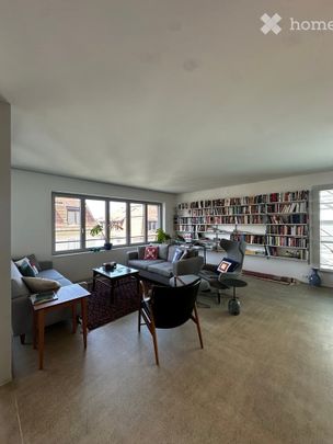 Geräumige, schöne und moderne 4,5-Zimmer-Wohnung im pulsierenden 6. Bezirk von Zürich - Photo 1