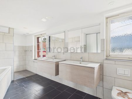 4.5 Zimmer, 120 m², 1. Stock - Foto 3