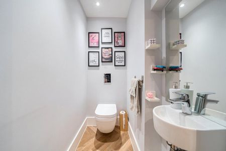 2 bedroom terraced house to rent - Photo 3