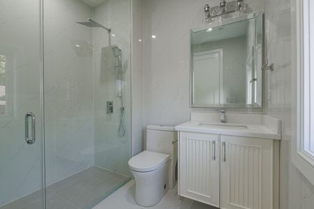 For Lease - 14 Crescent Road, Oakville, Ontario - Photo 2