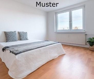 Erstbezug nach Sanierung: zentral gelegene 2-Zimmer-Wohnung mit Bal... - Photo 1