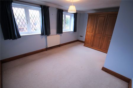 2 bedroom terraced house to rent - Photo 3