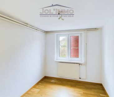 3.5-room apartment on the 2nd floor with separate entrance - Photo 3