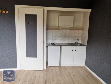 Location Appartement 1 pièce 34m² ST ETIENNE 42100 - Photo 4