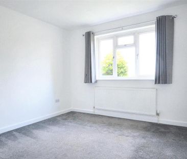 3 bedroom detached bungalow to rent - Photo 5