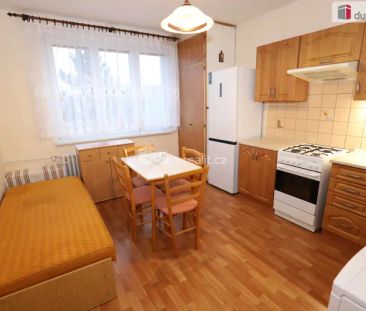 Krásný udržovaný byt 1+1 s lodžií v mezipatře v pátém patře panelov... - Photo 5