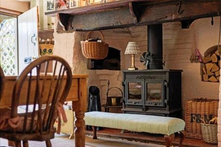 3 bedroom terraced house to rent - Photo 3
