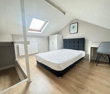 4 bedroom terraced house to rent - Photo 5