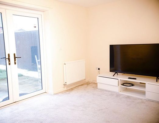 3 bedroom terraced house to rent - Photo 1