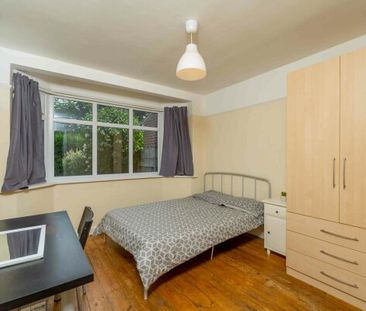 19 Broadway West - Photo 6