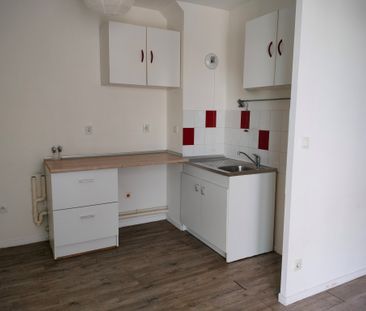 Location Appartement 2 pièces 33m² NANTES 44000 - Photo 3