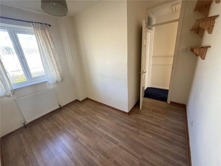 2 bedroom semi-detached house to rent - Photo 4