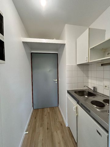 Location Appartement 1 pièce 17m² RENNES 35000 - Photo 2