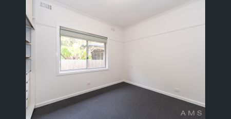 The Ideal Family Home !! - Photo 5