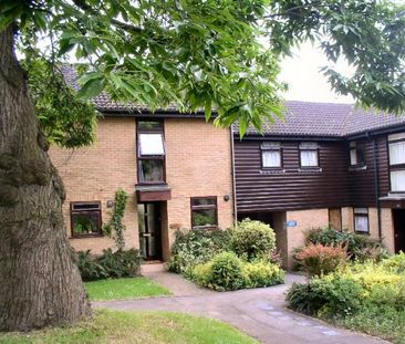 Raglan Road, WokingProperty for lettings - Seymours - Photo 6