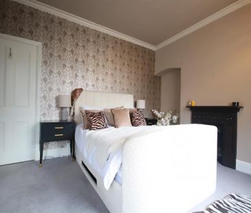 3 Bedroom End Terrace To Let - Photo 3