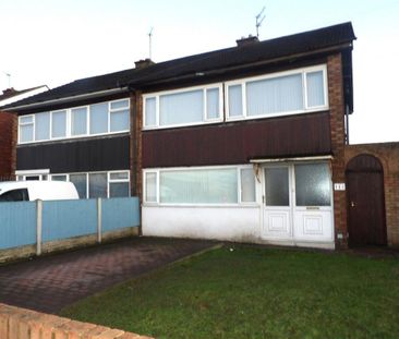 3 bedroom semi-detached house to rent - Photo 2