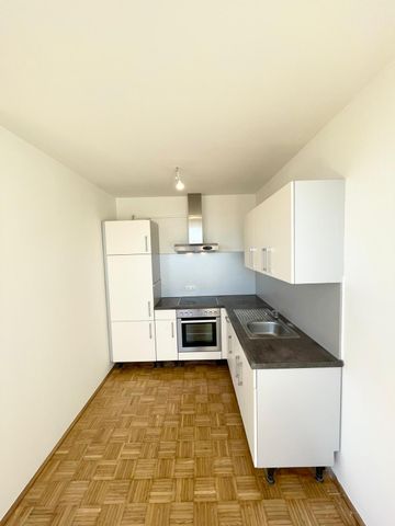 2-Zimmer-Erstbezug nach Sanierung - Provisionsfrei - Foto 2