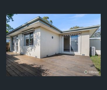 1/73 King Parade, Knoxfield, Vic 3180 - Photo 2