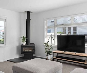 Spacious family home or student accommodation. - Photo 3