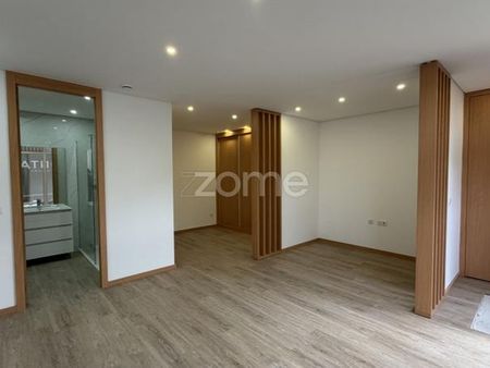 Apartamento T0 em Porto - Photo 2