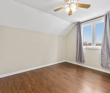 For Lease - 7 University Avenue, Cobourg, Ontario - Photo 4