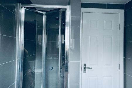 4 bedroom house to rent - Photo 3