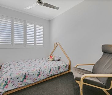 Easy Coastal Living, Moments to Mudjimba Beach! - Photo 4