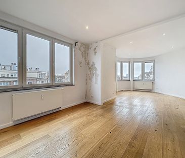 Appartement met twee slaapkamers in Ixelles - Photo 4