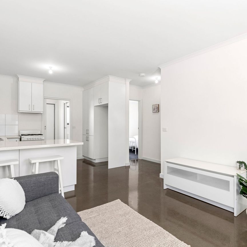 Ideal Home - Convenience & Comfort - Photo 1
