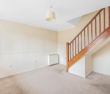 2 bedroom terraced house to rent - Photo 2