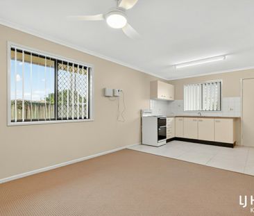 Single Bedroom Unit Offering Comfort & Convenience - Photo 4