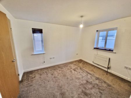 Hampton Hargate - Photo 2