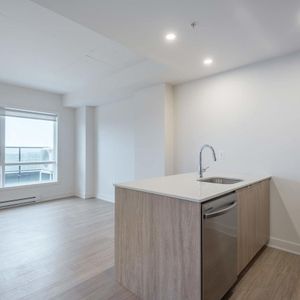 2 CH - 1 SDB - Montréal - $2,430 /mo - Photo 3