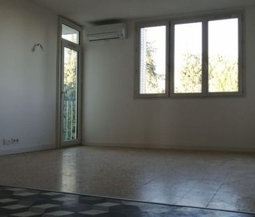 Location Appartement P3 Nimes - Photo 5
