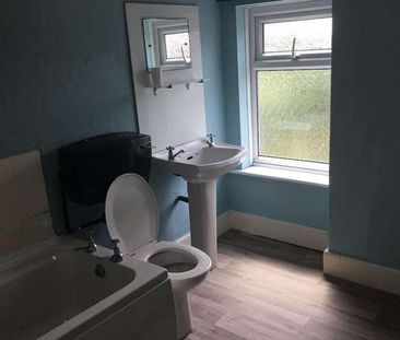 Wyggeston Street, Burton Upon Trent, DE13 - Photo 1