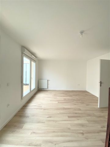 Location Appartement 3 pièces 62m² PERSAN 95340 - Photo 4