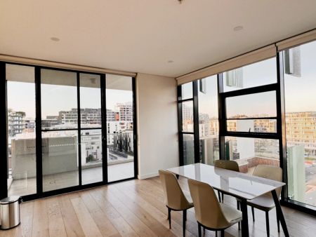 2 bed 2 bath-10904 - Photo 2