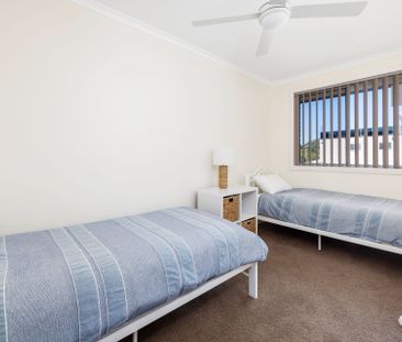 Large 2 Bedroom unit across from Fingal Bay Beach - Photo 4