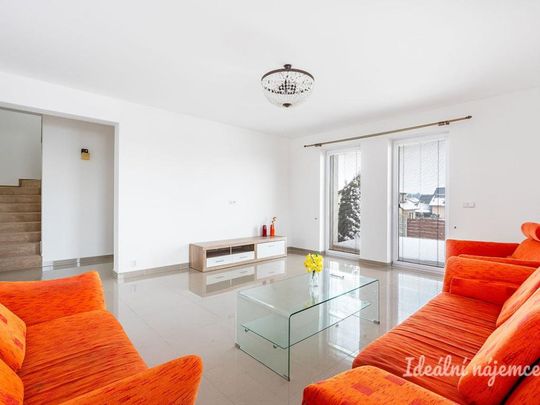 Pronájem domu 204 m2 - Фото 1