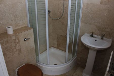 Northgate, Newark, Notts, NG24 - Photo 2