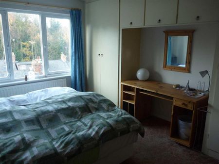 4 bedroom private hall to rent - Photo 5