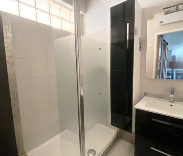 Location Appartement 3 pièces 55m² CASSIS 13260 - Photo 5