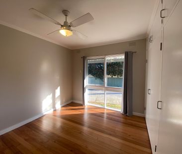 25 Mullins Road, KILLARA VIC 3691 - Photo 6