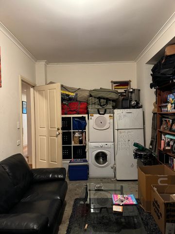 Abbotsford - Photo 2