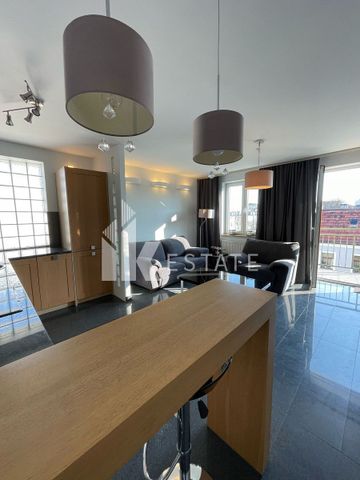 PIĘKNY APARTAMENT W CENTRUM MIASTA BLISKO BRAMY PORTOWEJ - Photo 3